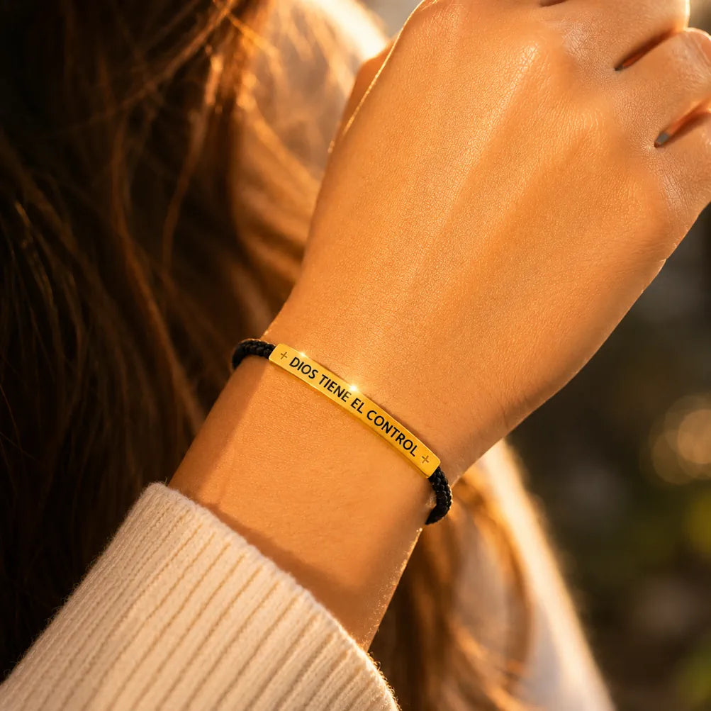 PULSERA "DIOS TIENE EL CONTROL"